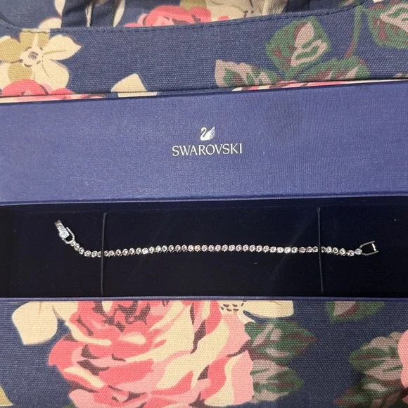 Swarovski Silver Matrix Tennis Bracelet Round Cut Rhodium Plated - Picture 1 of 5